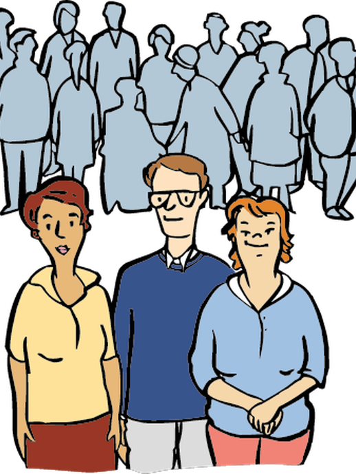Drei Personen stehen vor einer Gruppe Menschen (öffnet vergrößerte Bildansicht)